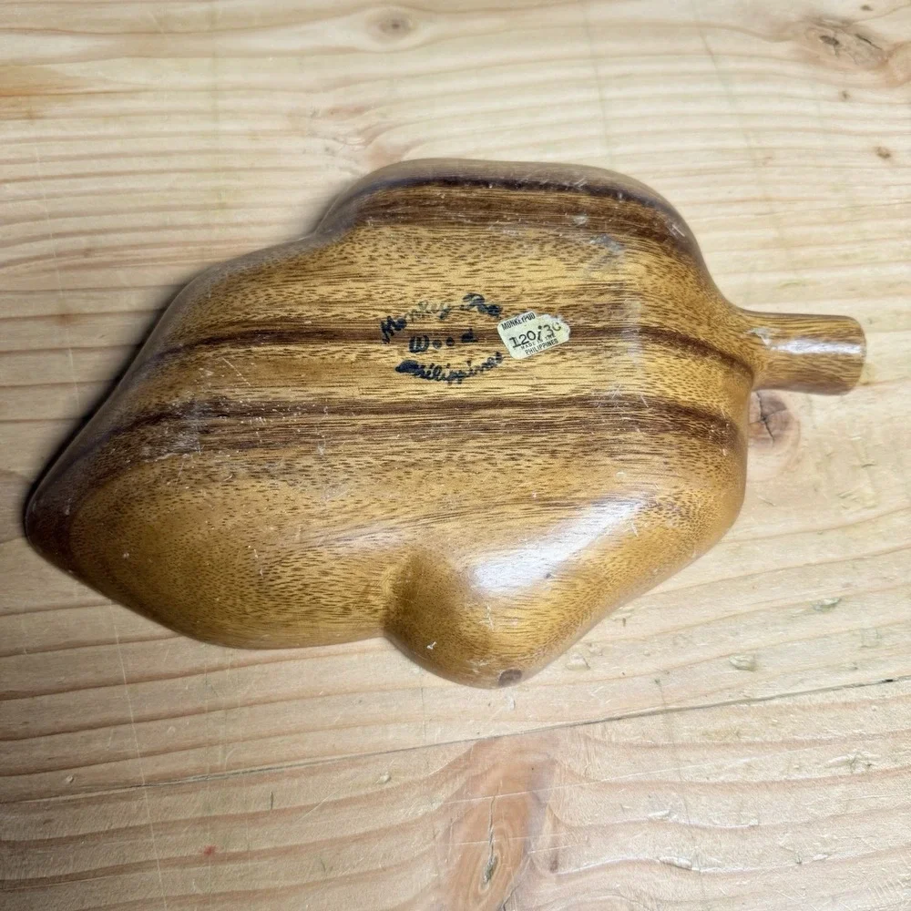Vintage Monkey Pod Wood Serving Tray Dish Hand Carved‎ Leaf Nut Bowl READ